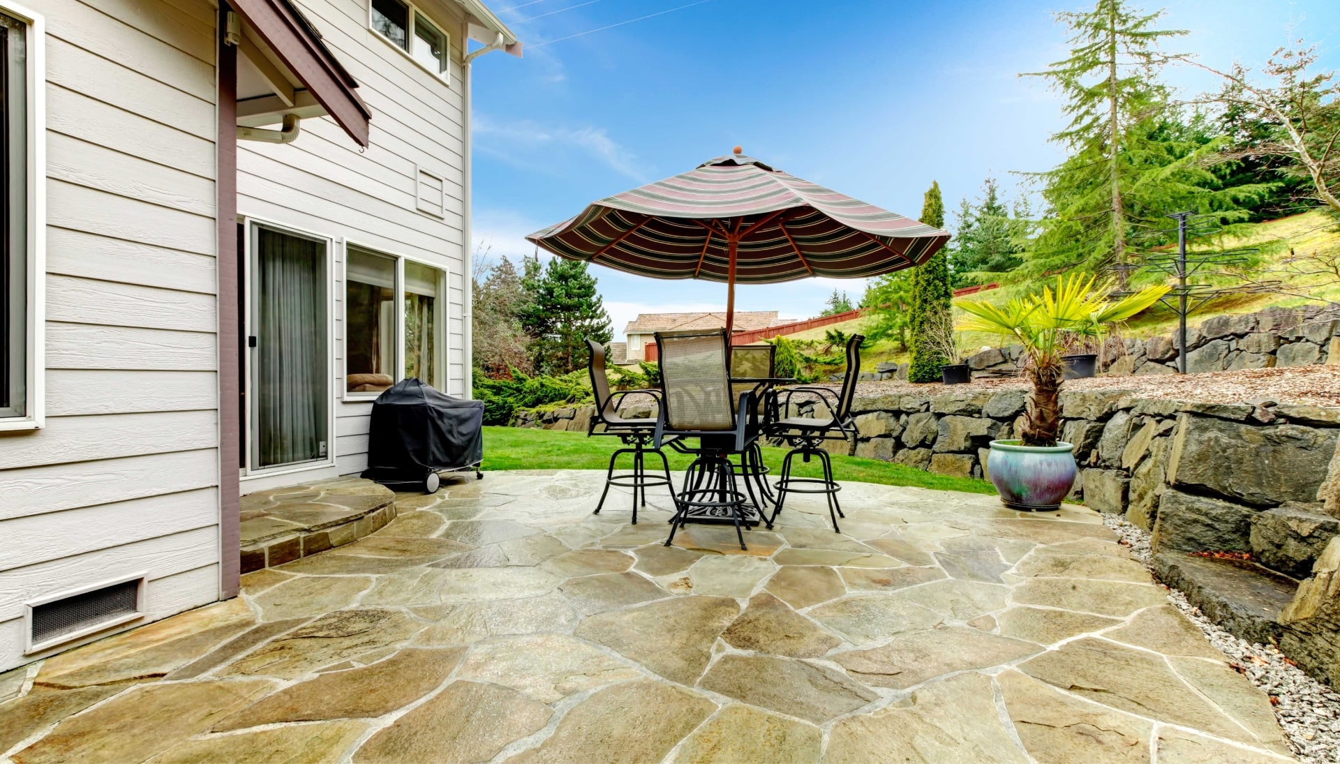 Beautifully Textured and Patterned Concrete Patios in Walnut Creek, WA